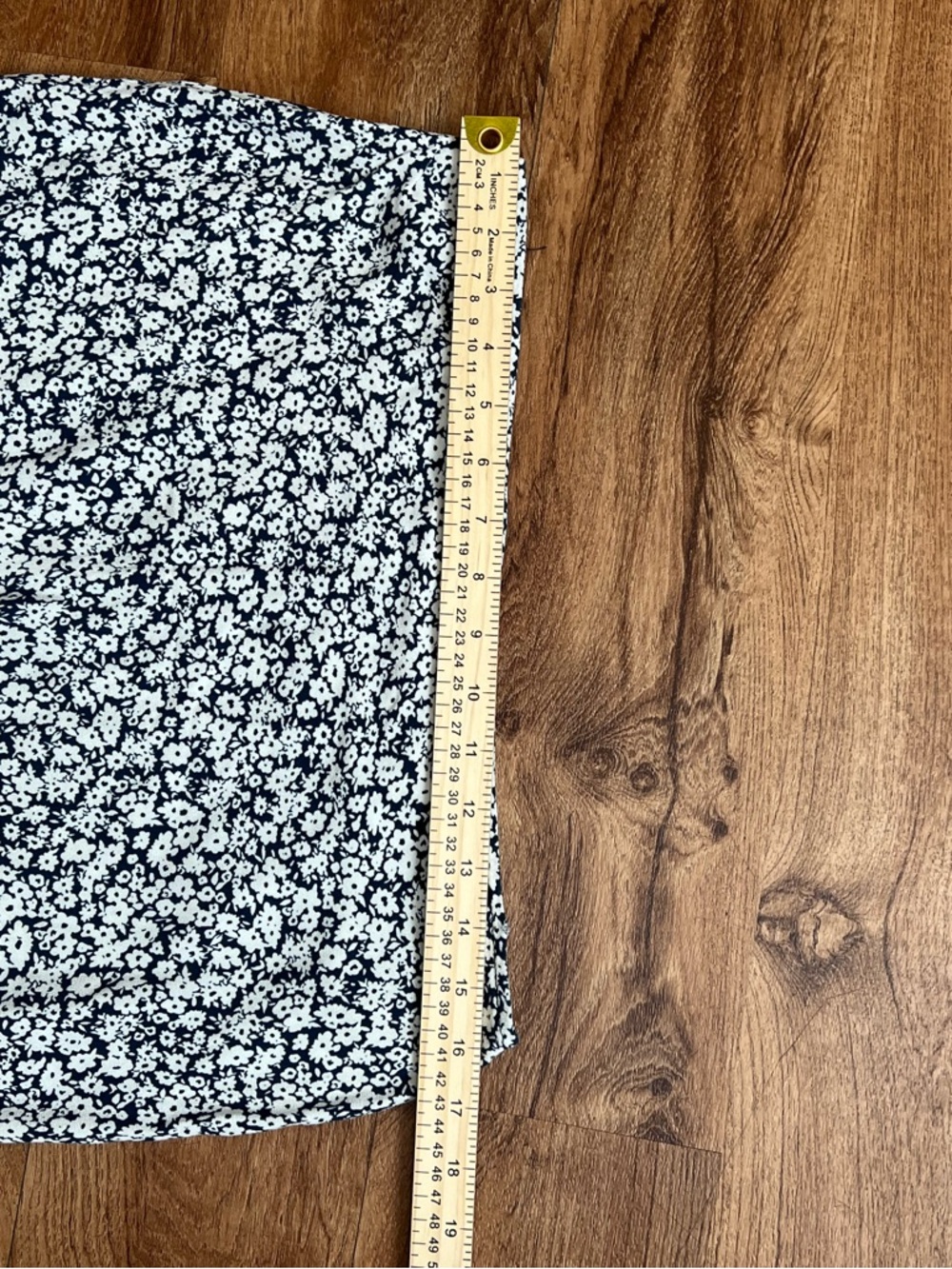 Old Navy Navy Blue Floral Midi Skirt Boho Lightweight Flowy Spring Summer Size L - Picture 6 of 9